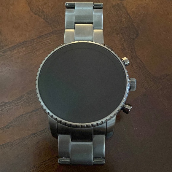 Gen 4 smart watch fossil color:gray - Picture 1 of 4